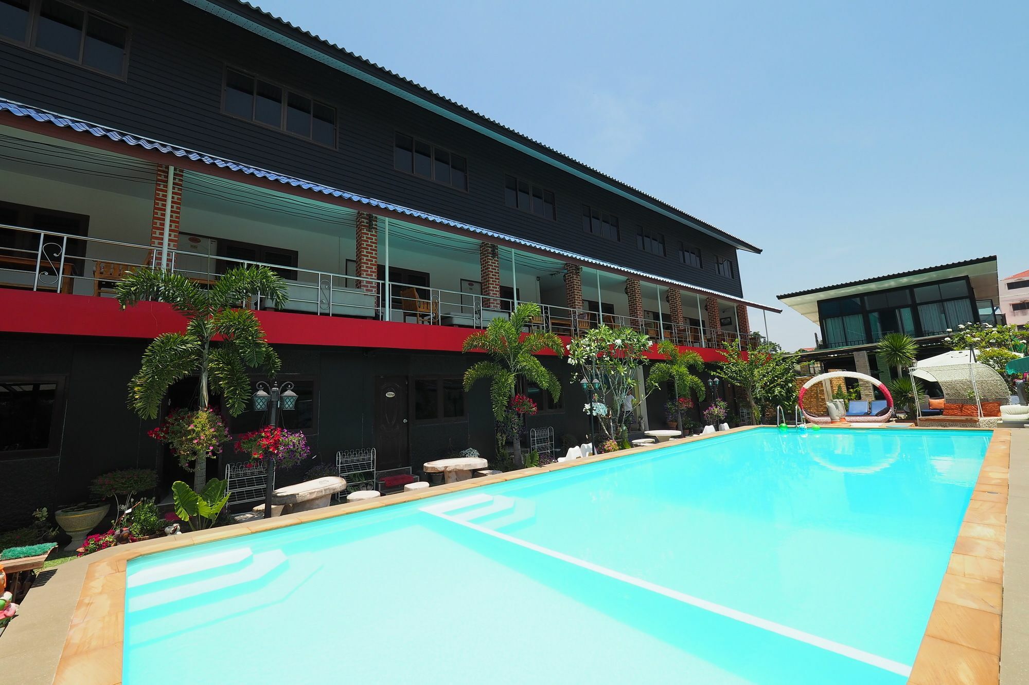 P.U. Inn Resort Phra Nakhon Si Ayutthaya Exteriör bild